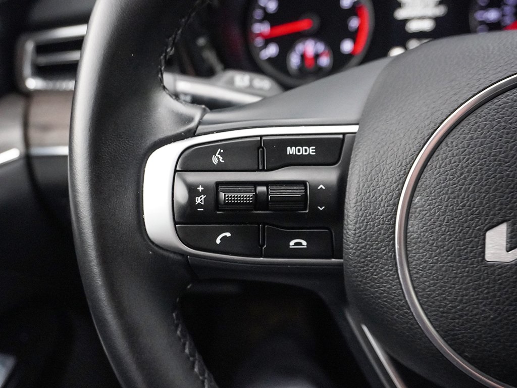 Vehicle image 57 of 65