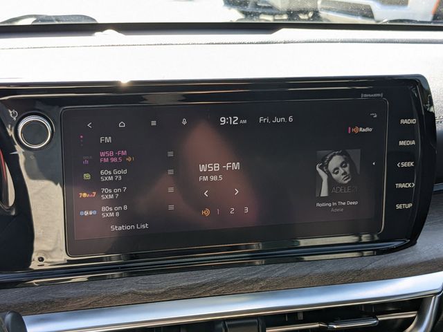 Vehicle image 20 of 25