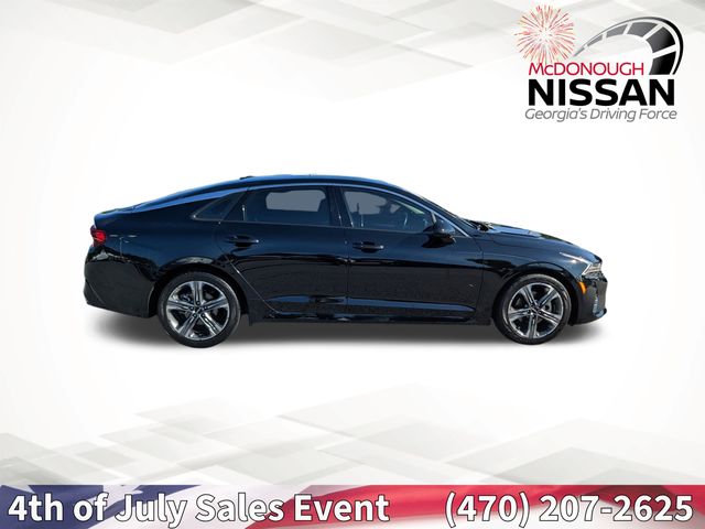 Vehicle image 4 of 25