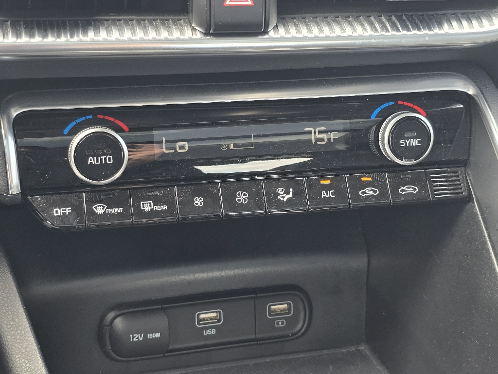 Vehicle image 16 of 29