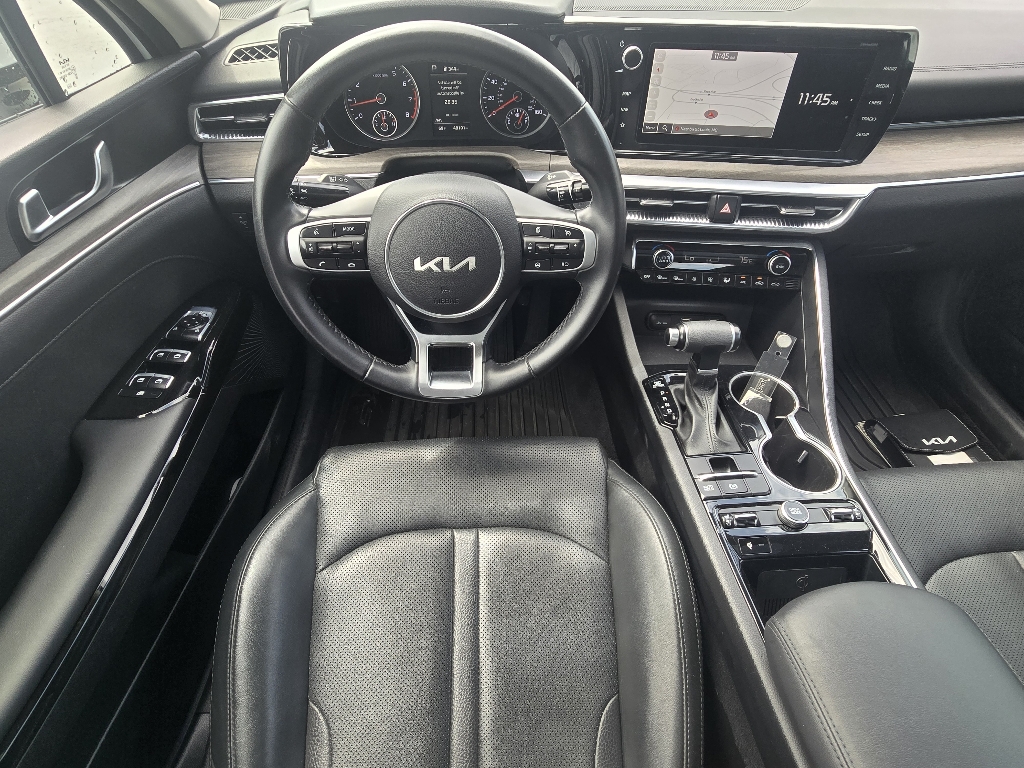 Vehicle image 10 of 29