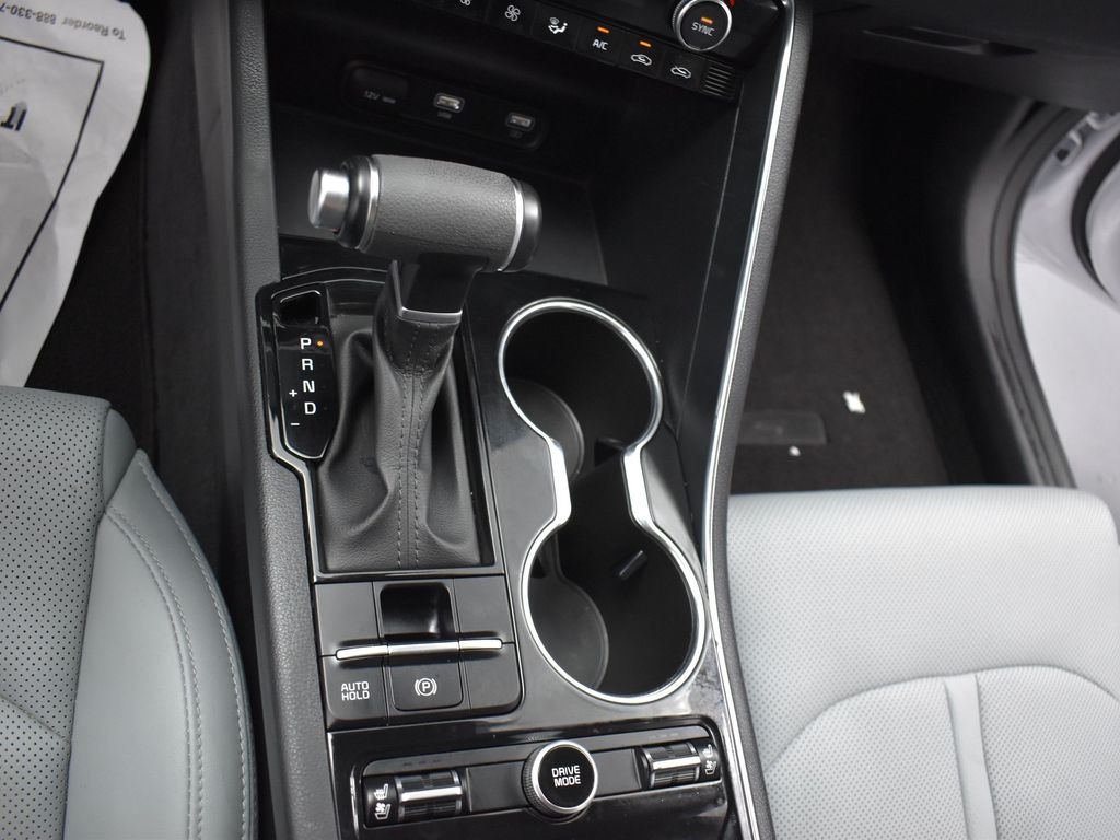 Vehicle image 25 of 27