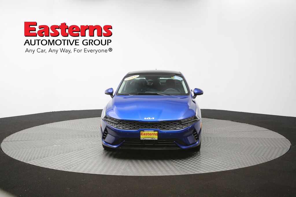 Vehicle image 4 of 65