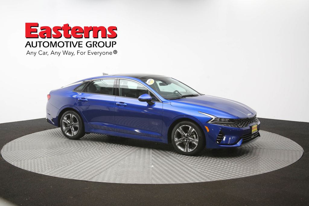 Vehicle image 24 of 65