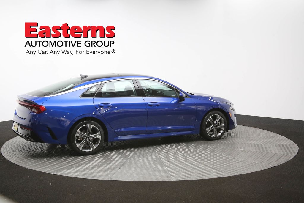 Vehicle image 3 of 65