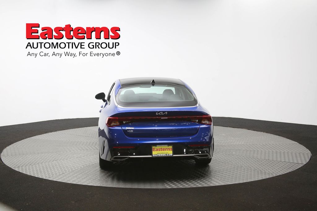 Vehicle image 13 of 65