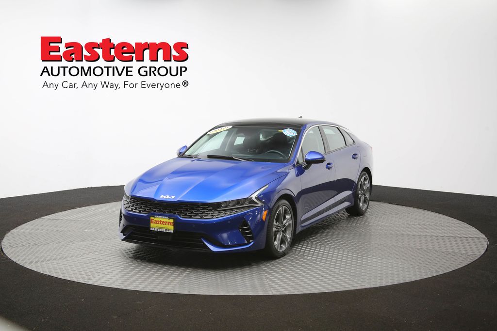 Vehicle image 29 of 65
