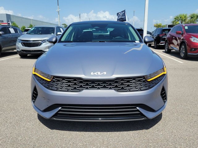 Vehicle image 3 of 31