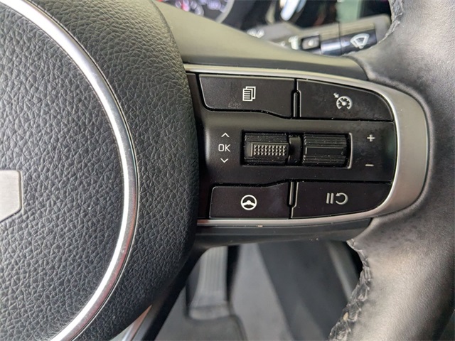 Vehicle image 12 of 37