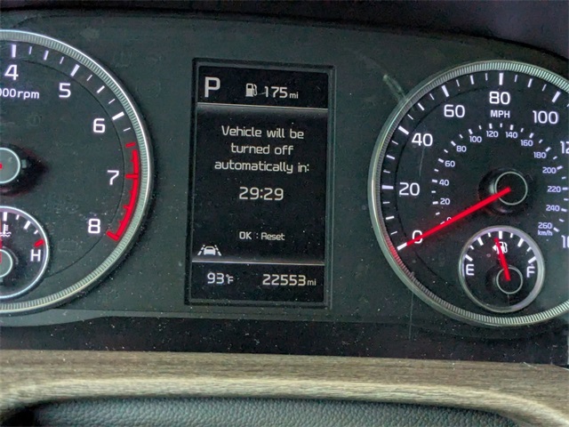 Vehicle image 13 of 37