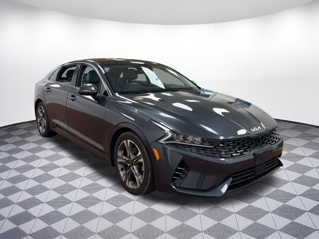 2023 Kia K5 EX Image 3 of 33