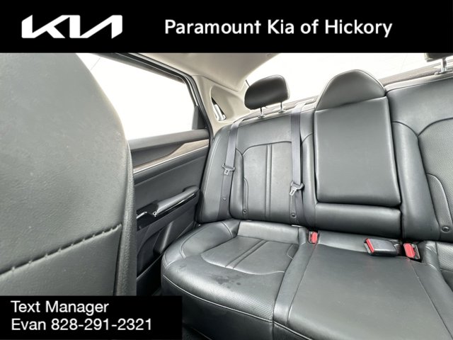 Vehicle image 12 of 32