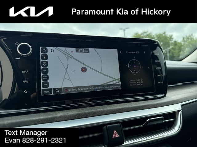 Vehicle image 24 of 32