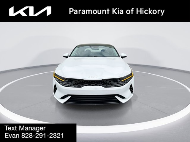 Vehicle image 2 of 32