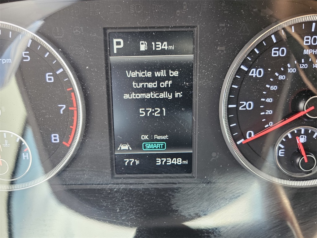 Vehicle image 16 of 44