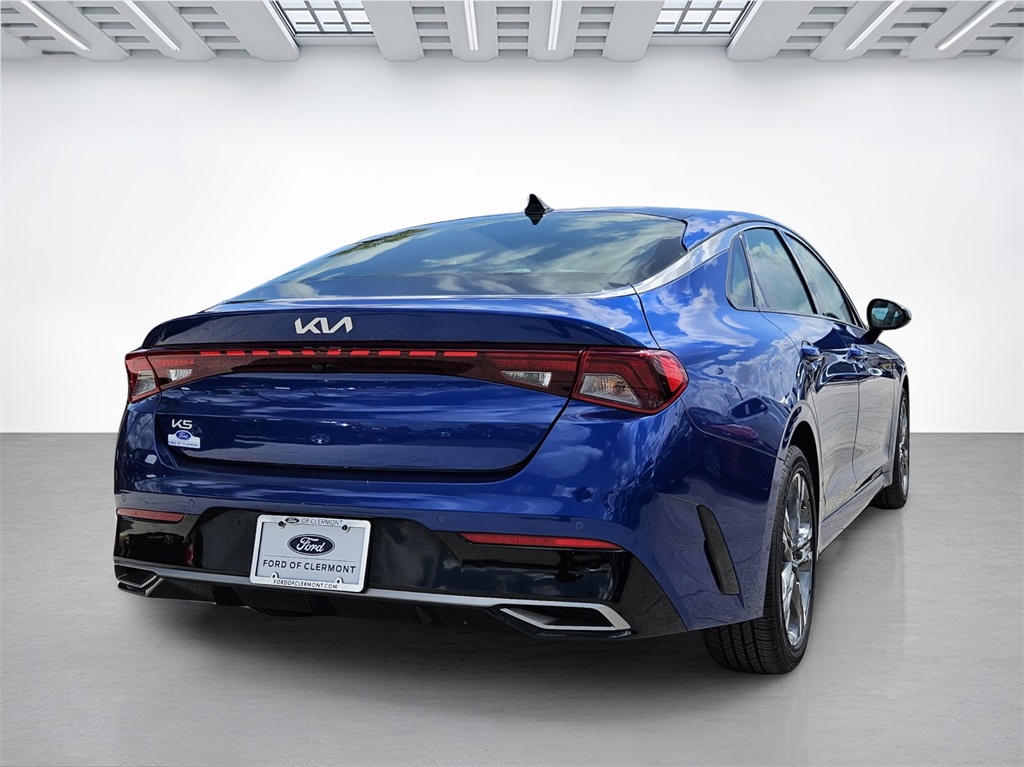Vehicle image 2 of 44