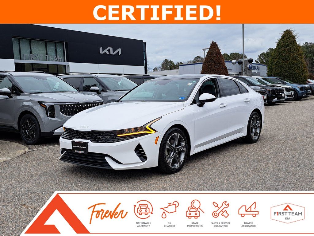 2023 Kia K5 EX Image 1 of 32