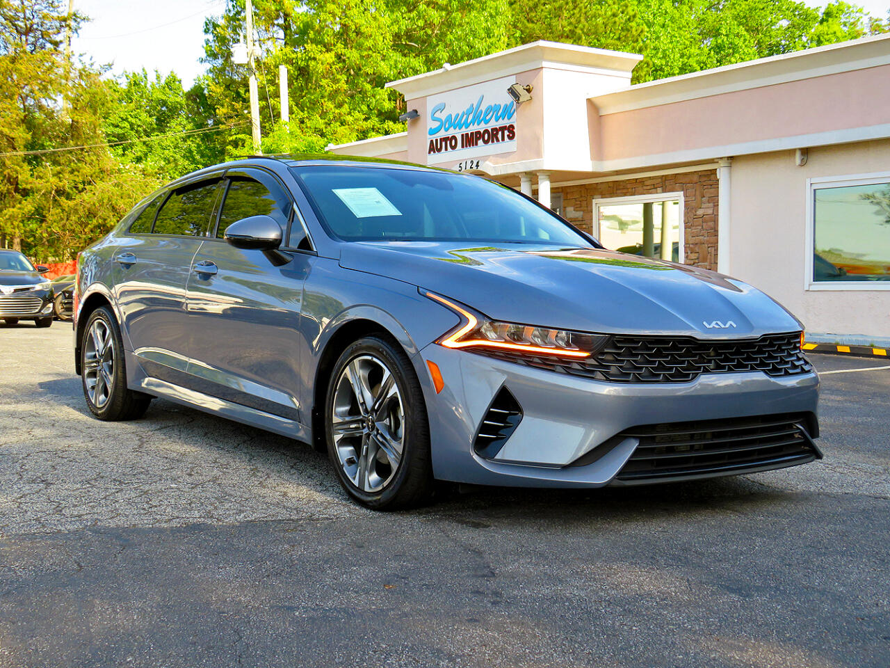 2023 Kia K5 EX Image 3 of 36
