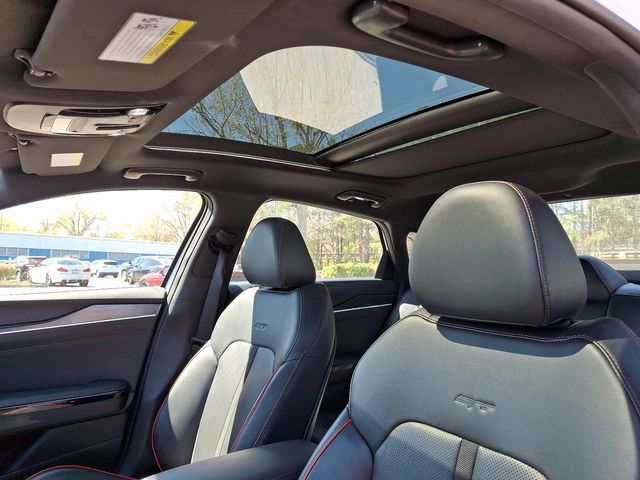 Vehicle image 16 of 35