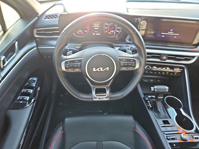 Vehicle image 15 of 35