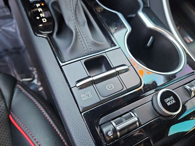 Vehicle image 22 of 35