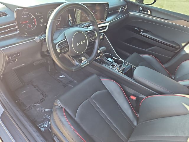 Vehicle image 12 of 35