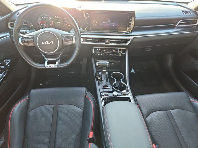 Vehicle image 14 of 35