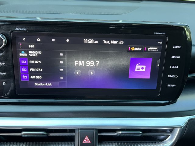 Vehicle image 22 of 35