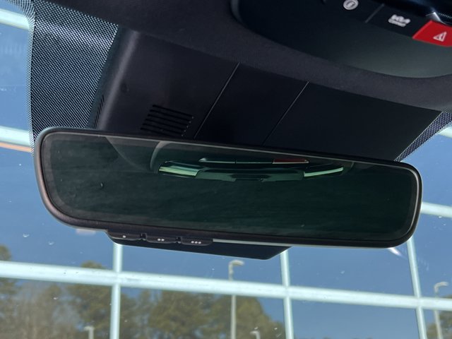 Vehicle image 26 of 35