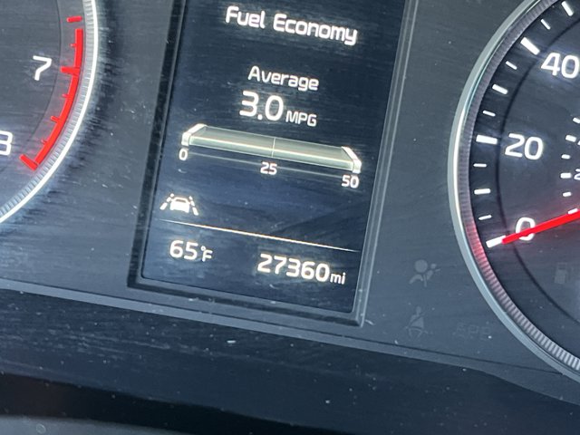 Vehicle image 21 of 35