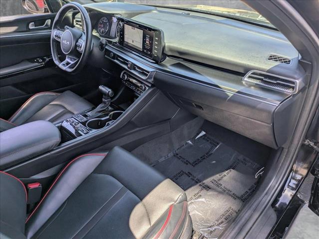 Vehicle image 22 of 25