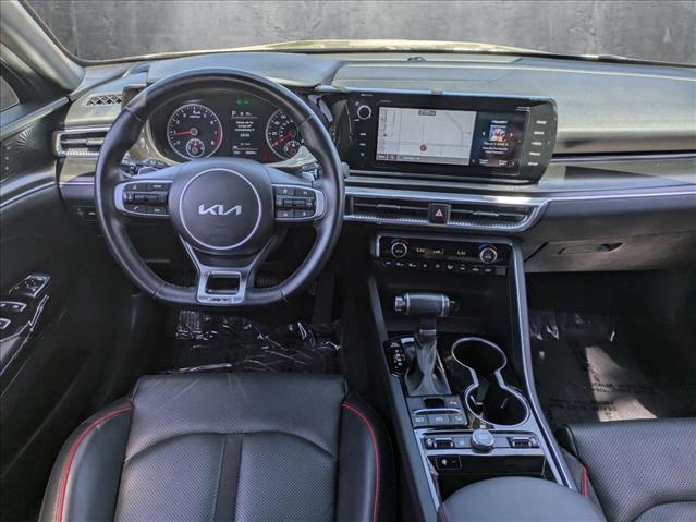 Vehicle image 17 of 25