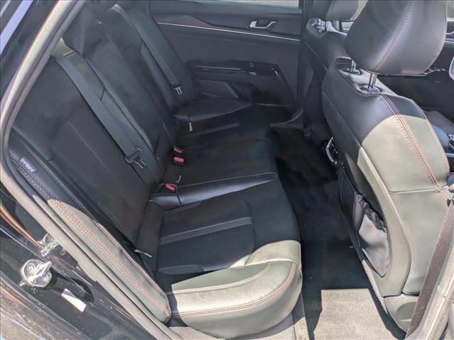 Vehicle image 20 of 25