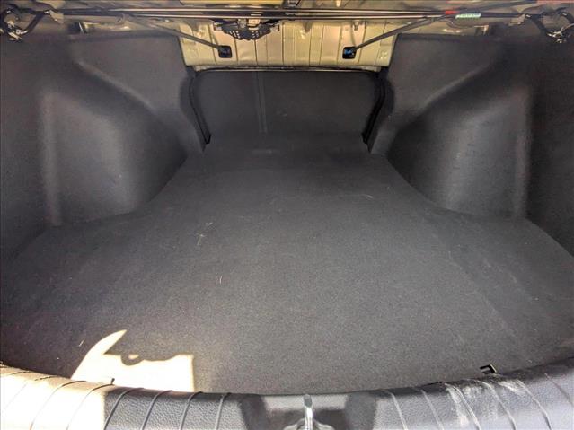 Vehicle image 9 of 25