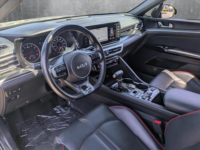 Vehicle image 10 of 25