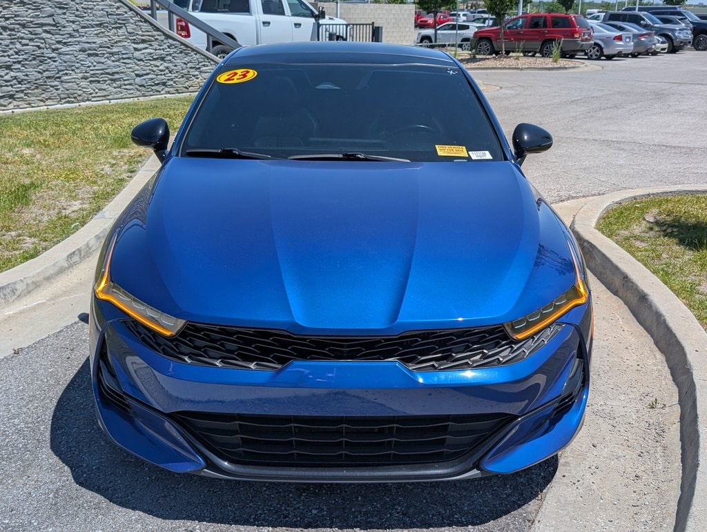 Vehicle image 4 of 41