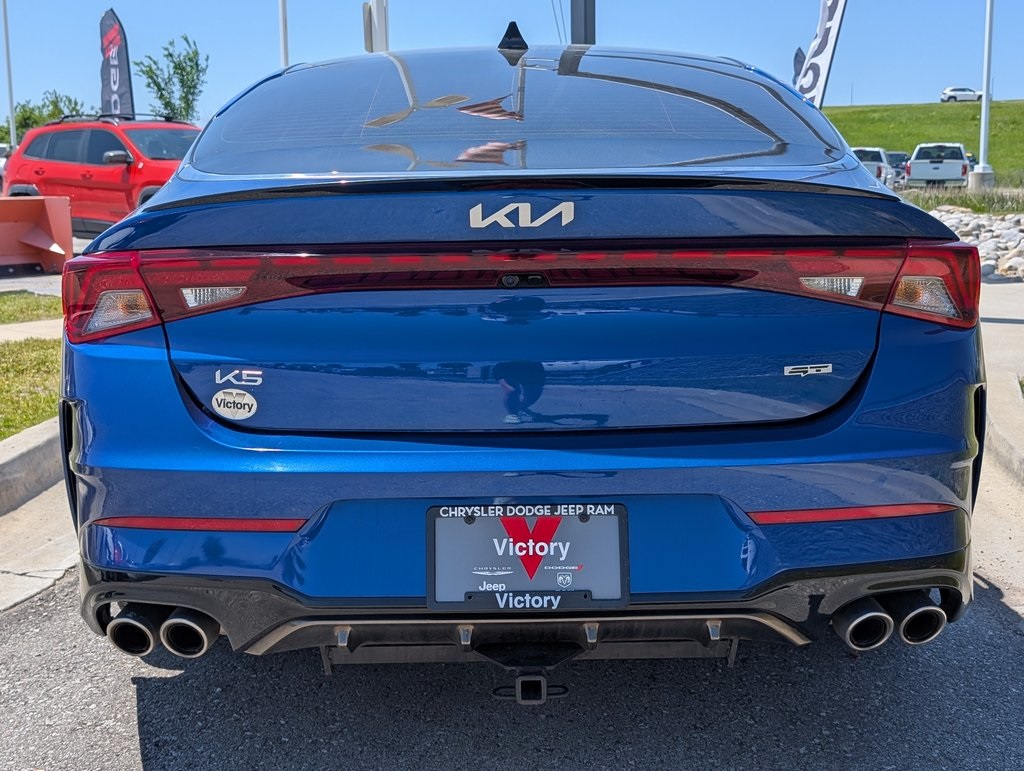 Vehicle image 13 of 41