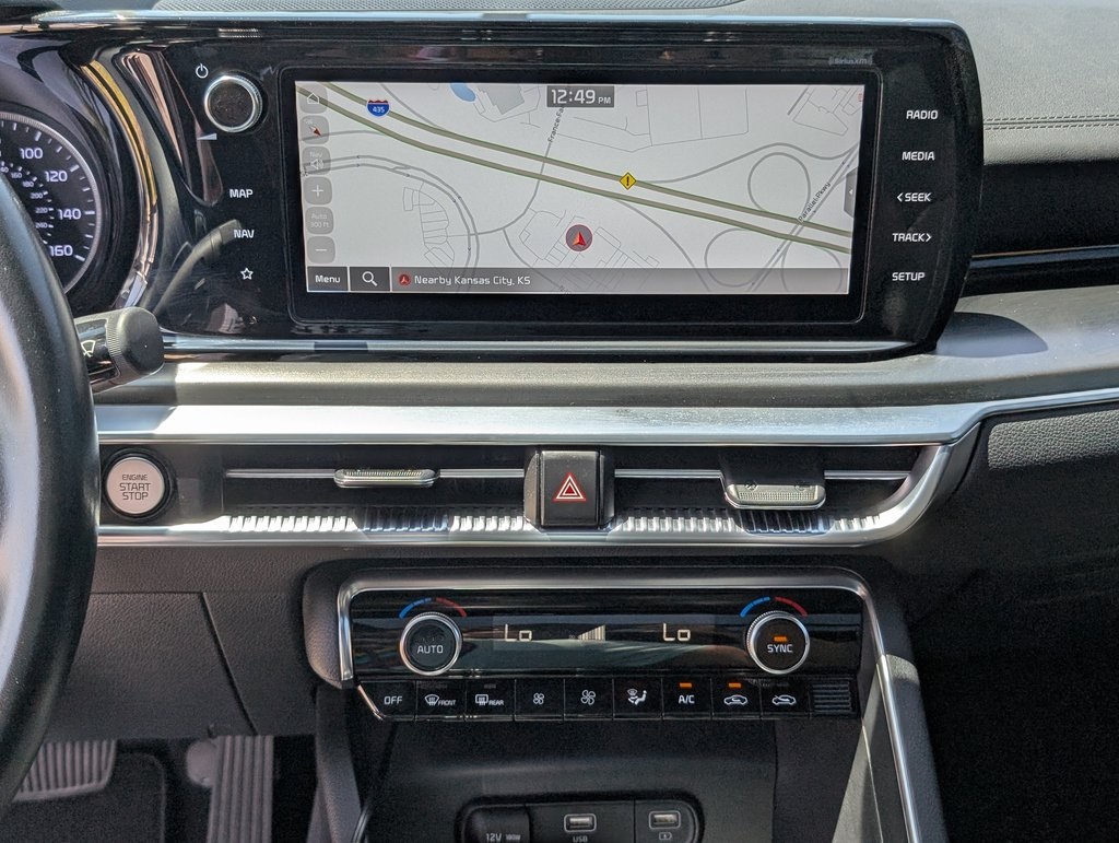 Vehicle image 23 of 41