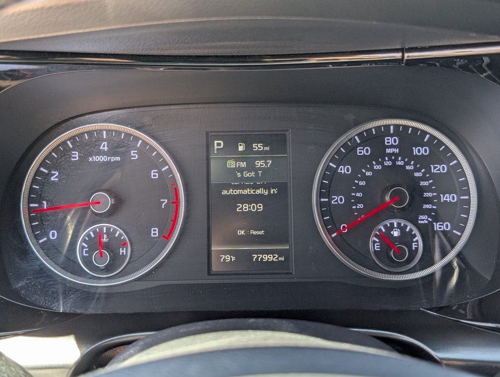 Vehicle image 22 of 41