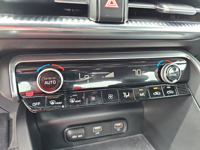 Vehicle image 21 of 34