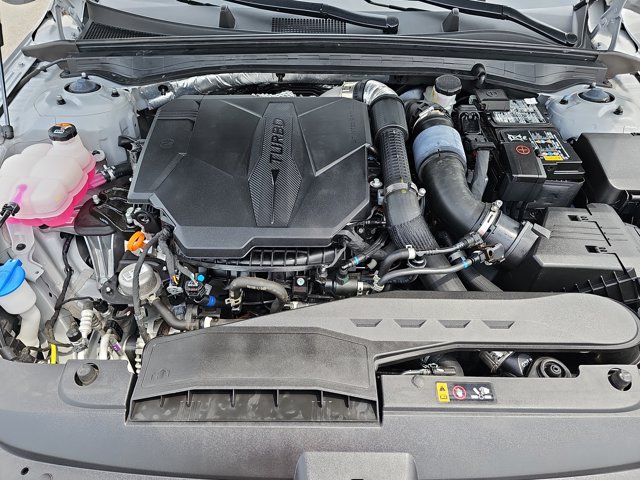 Vehicle image 29 of 34