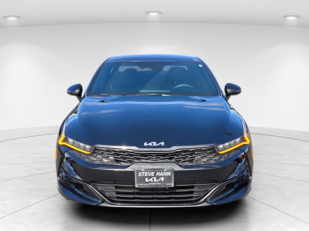 2023 Kia K5 GT Image 2 of 36
