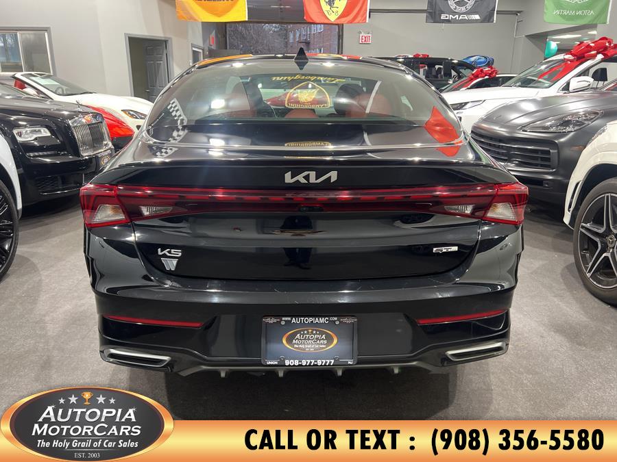 Vehicle image 11 of 45