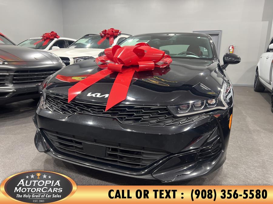 Vehicle image 10 of 45