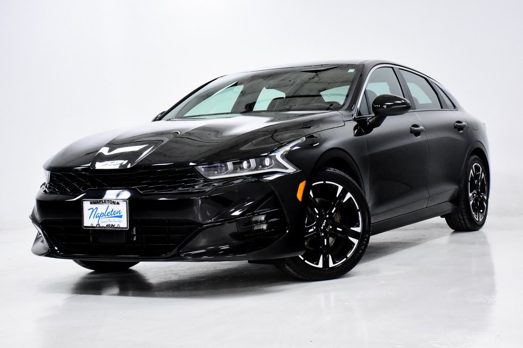 Vehicle image 1 of 32