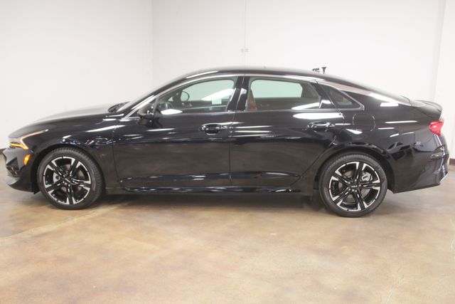 Vehicle image 2 of 33