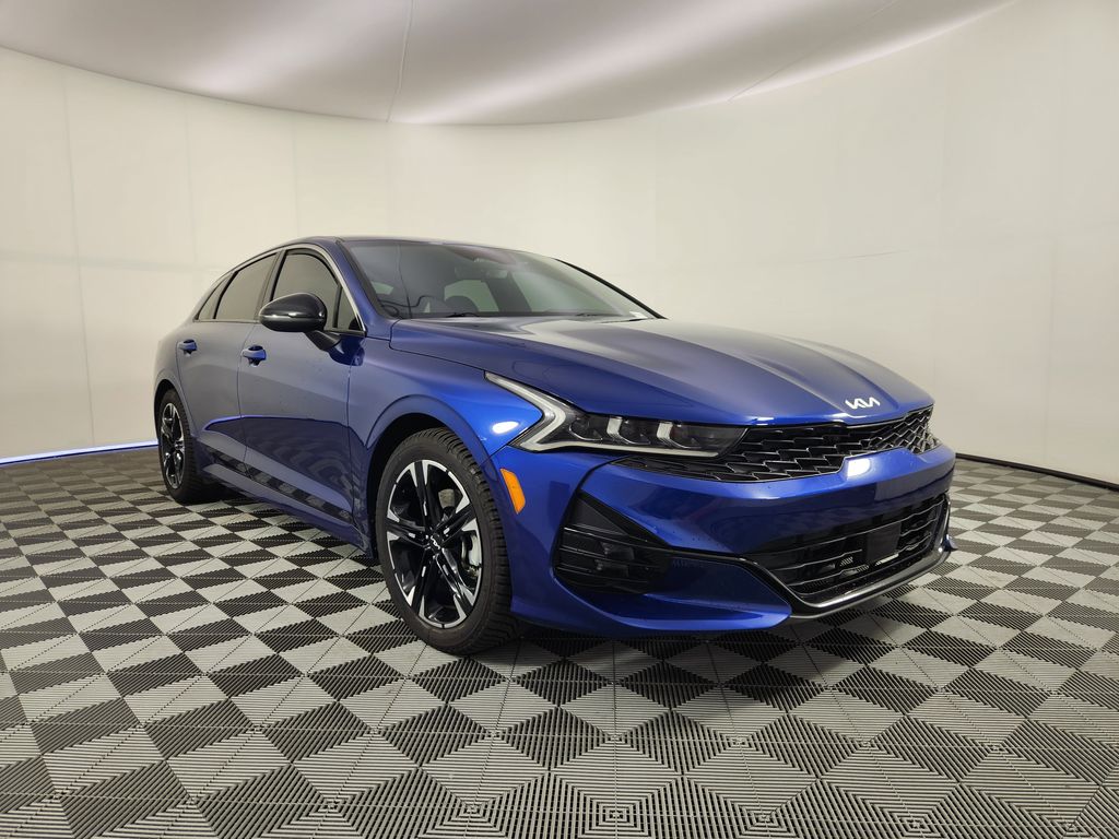 2023 Kia K5 GT-Line Image 3 of 30