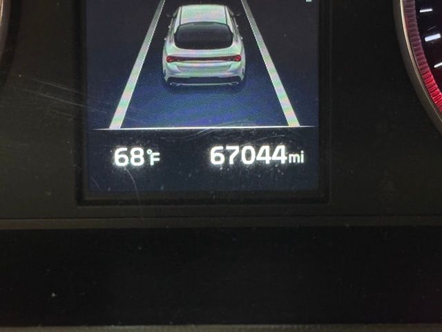 Vehicle image 23 of 35