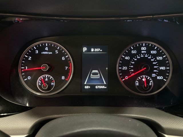 Vehicle image 22 of 35