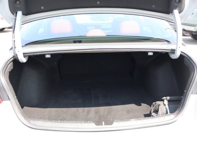Vehicle image 23 of 44